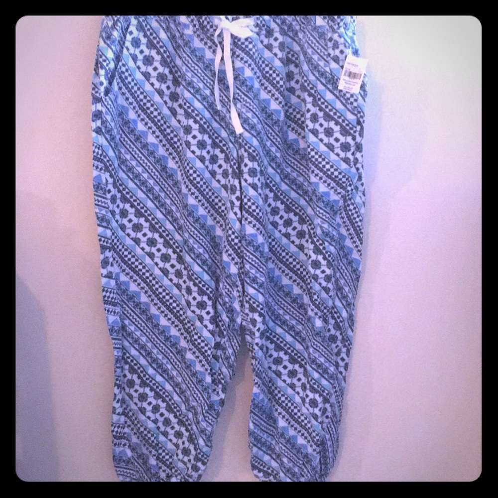 Blue patterned beach pants